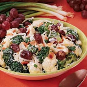 salata Montignac de conopida cu maioneza