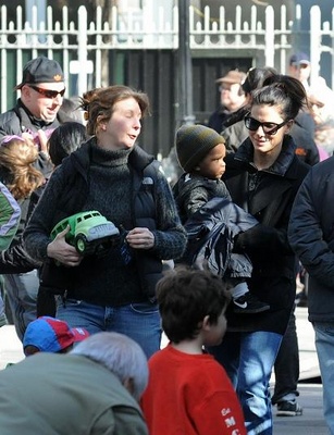 sandra bullock louis la joaca stiri sandra bullock