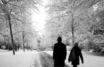 dragoste articole iubire amor cuplu despartire iarna ninsoare frig dor